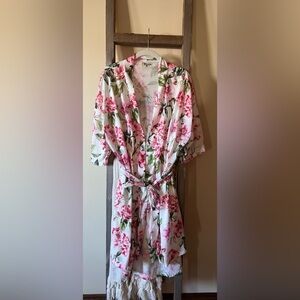 Show Me Your MuMu Pink and Green Floral Robe